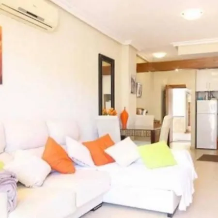 Apartmán Spacious 1 Bedroom Ground - Flooor With Large Private Terrace In Martin *
