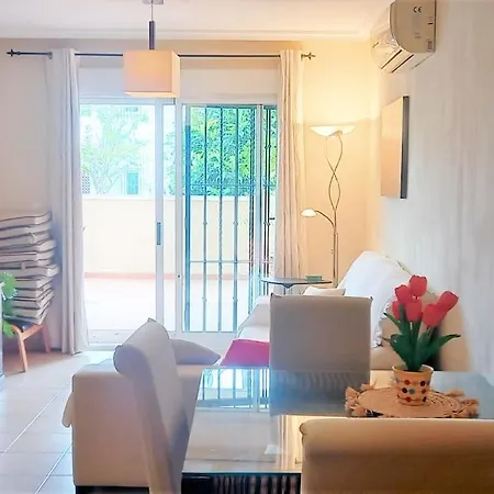 Spacious 1 Bedroom Ground - Flooor With Large Private Terrace In Martin *